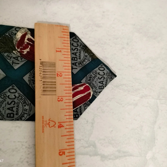 Tabasco Men's Novelty Silk Necktie Tie Bloody Mary Cocktail Made in USA 4 x 56 - Picture 5 of 9